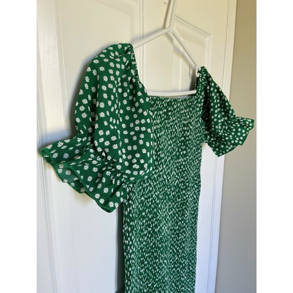 Shein Small Scoop Neck Shirred Ditsy Floral Dress - Picture 3 of 5